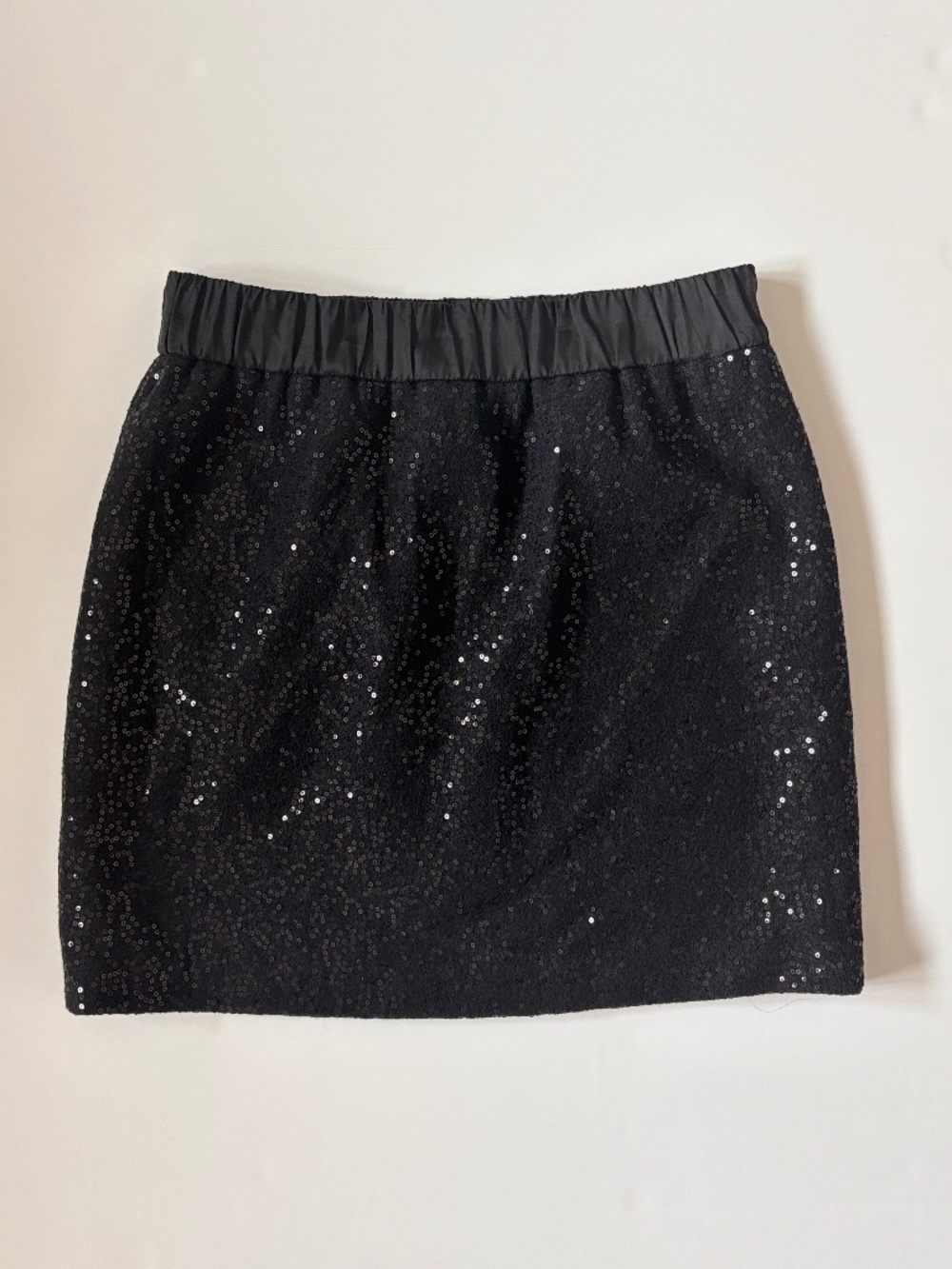 LOFT Black Sequin Mini Skirt Medium Elastic Waist Y2K Party Going Out